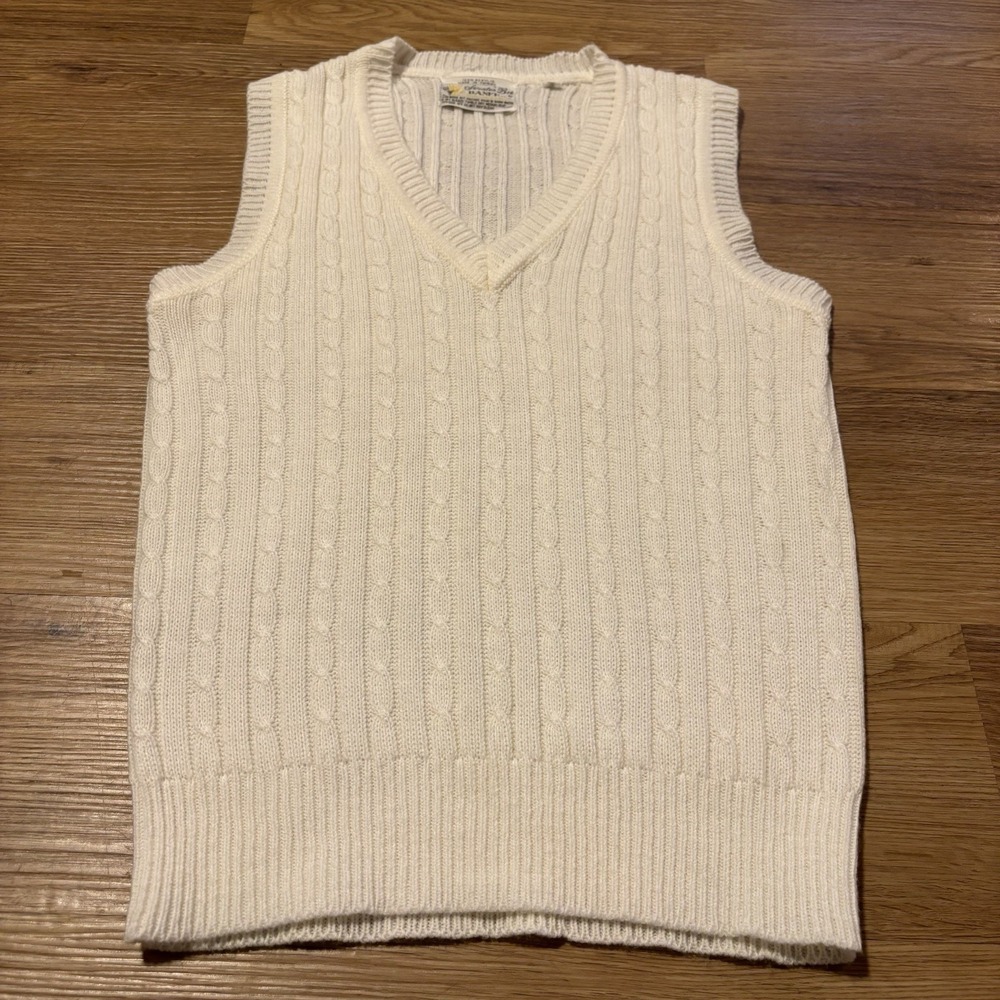 Vintage 70s Sweater Bee Banff Sweater Vest Women's Small Cream Cable Knit V-Neck